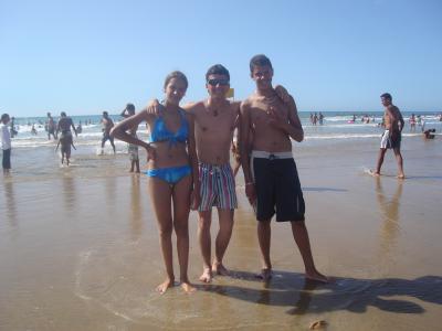 c moi et ma soeur et ton frere